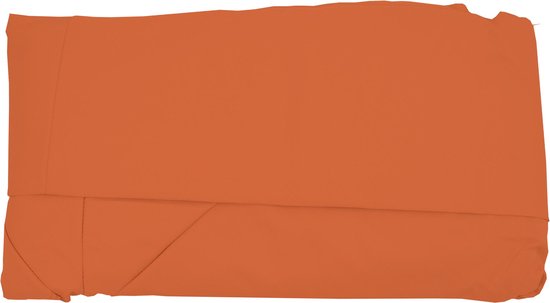 Oranje parasolhoes, opgevouwen.