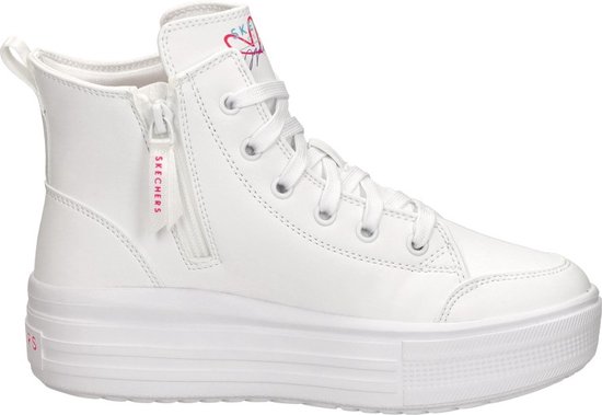 Sneaker montante blanche avec fermeture éclair latérale et semelle épaisse blanche.