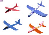 Happy Trendz® Set van 4 - vliegtuigen zweef vliegtuig Speelgoedvoertuig - Foam Wegwerp Set 48 cm + 35 cm met verlichting Rood Blauw- Rood en Blauw led en Rood led - XL-model (48 cm)+(35 cm)