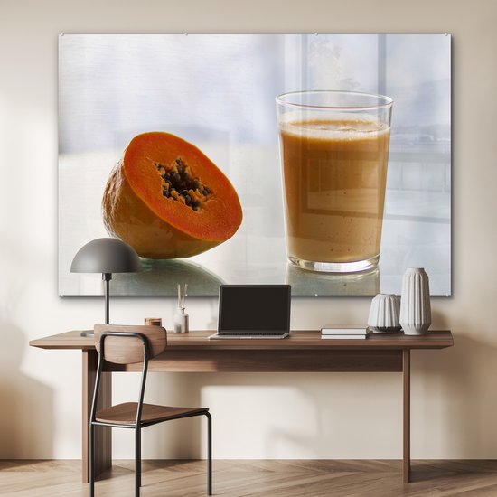 ® Glasschilderij 150x100 cm - Schilderij acrylglas - Papajasmoothie gemaakt van een stuk papaja fruit - Foto op glas - Muurdecoratie woonkamer - Wanddecoratie slaapkamer - Schilderijen