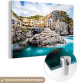 MuchoWow® Glasschilderij 30x20 cm - Schilderij acrylglas - Heldere blauwe zee bij Cinque Terre in Italië - Foto op glas - Schilderijen