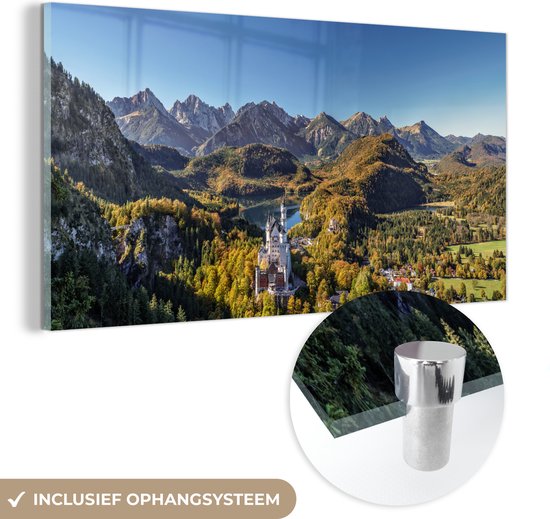 MuchoWow® Glasschilderij 80x40 cm - Schilderij acrylglas - Panorama van het herfstlandschap om het Slot Neuschwanstein Kasteel - Foto op glas - Schilderijen