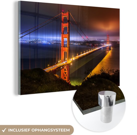 MuchoWow® Glasschilderij - De Golden Gate Bridge in de nacht verlicht - 30x20 cm - Acrylglas Schilderijen - Foto op Glas