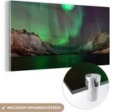 MuchoWow® Glasschilderij 80x40 cm - Schilderij acrylglas - Noorderlicht - Berg - Noorwegen - Foto op glas - Schilderijen