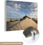 MuchoWow® Glasschilderij 40x30 cm - Schilderij acrylglas - Strand - Zand - Nederland - Foto op glas - Schilderijen