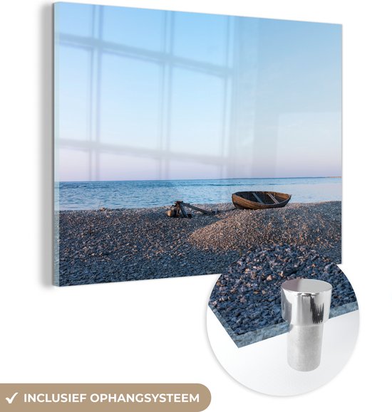 MuchoWow® Glasschilderij 40x30 cm - Schilderij acrylglas - Strand - Boot - Zee - Foto op glas - Schilderijen