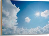 Hout - Felle Zon door Sluierbewolking - 100x75 cm - 9 mm dik - Foto op Hout (Met Ophangsysteem)