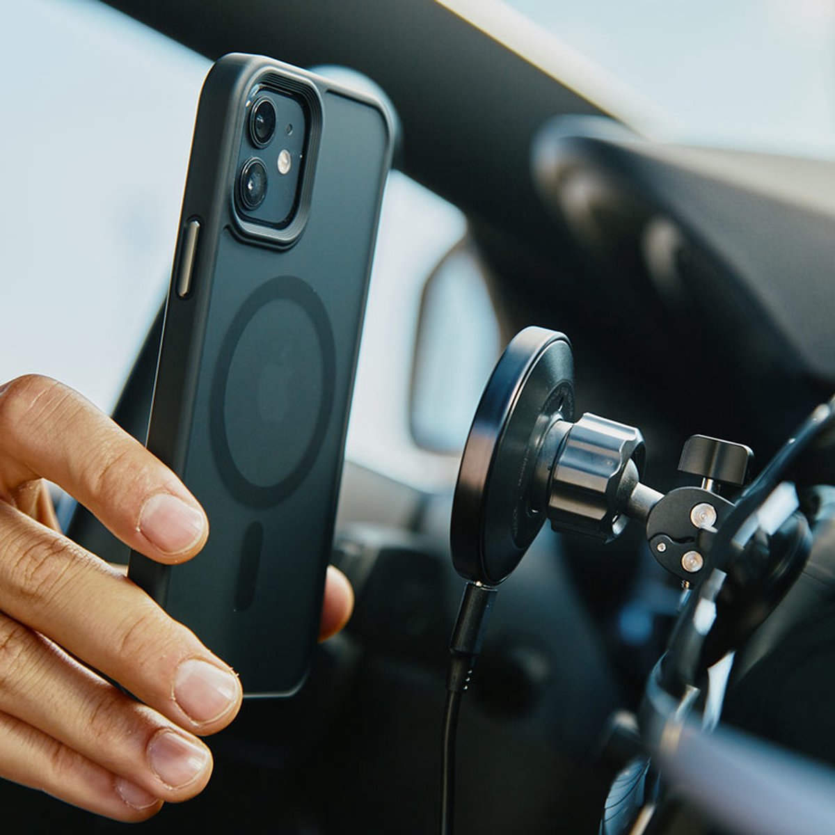Wireless Carmount: Draadloze Oplader - Snel smartphone opladen - telefoonhouder voor auto