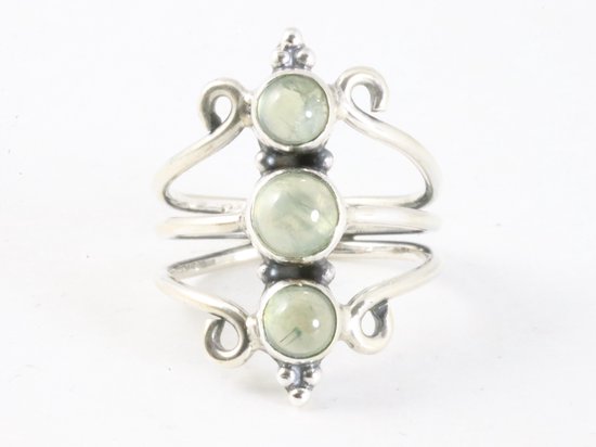 Bague en argent ajourée avec 3 pierres de préhnite - taille 16,5