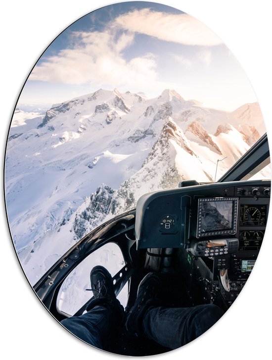 Dibond Ovaal - Uitzicht op Besneeuwde Bergen en Bedieningstoestel vanuit Helikopter - 60x80 cm Foto op Ovaal (Met Ophangsysteem)