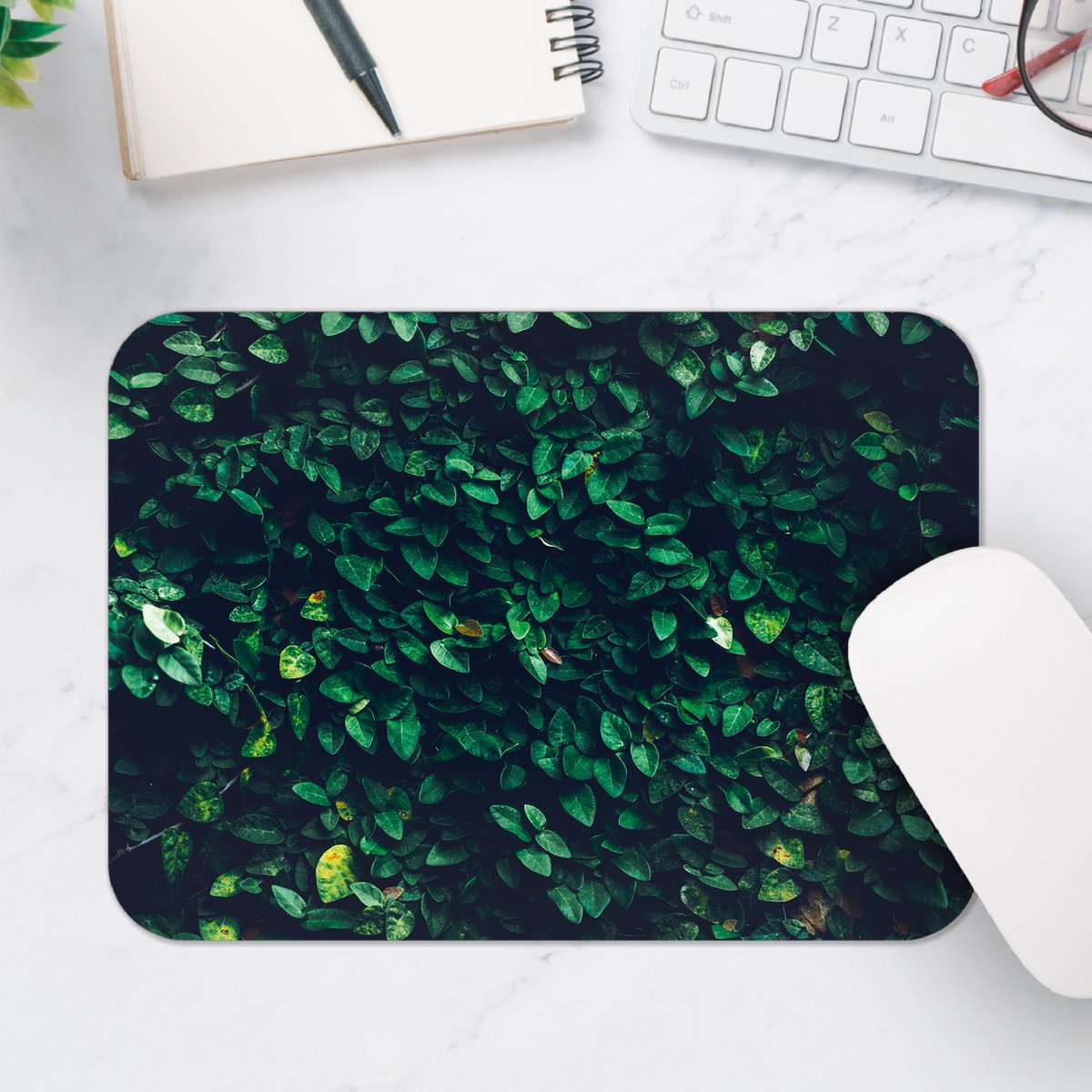 Muismat - Volgroeide Groene Struik - 25x18 cm - 2 mm Dik - Muismat van Vinyl