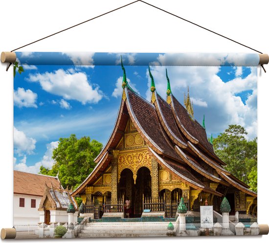 Textielposter - Goud met Bruine Wat Xiengthong Tempel in Luang Pabrang, Laos - 60x40 cm Foto op Textiel