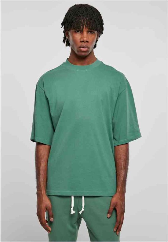 Urban Classics Men's Fitted Stretch T-Shirt - Slim Fit Organic Cotton Basic Tee - View #5