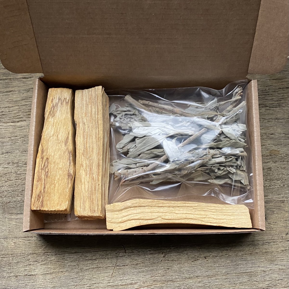 Refill - Smudgeset - Witte Salie - Palo Santo - Reinigen - Smudge - Positiviteit - Zuiverend - Thuis - Energie - Interieur - Decoratie
