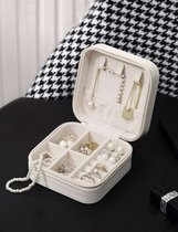 Luxe Sieradendoosje - Sieraden Organizer - Sieraden Reis Box - Sieradenbox - Sieradendoos - Reis Juwelendoos - 10 x 10 x 5,5 cm - Wit