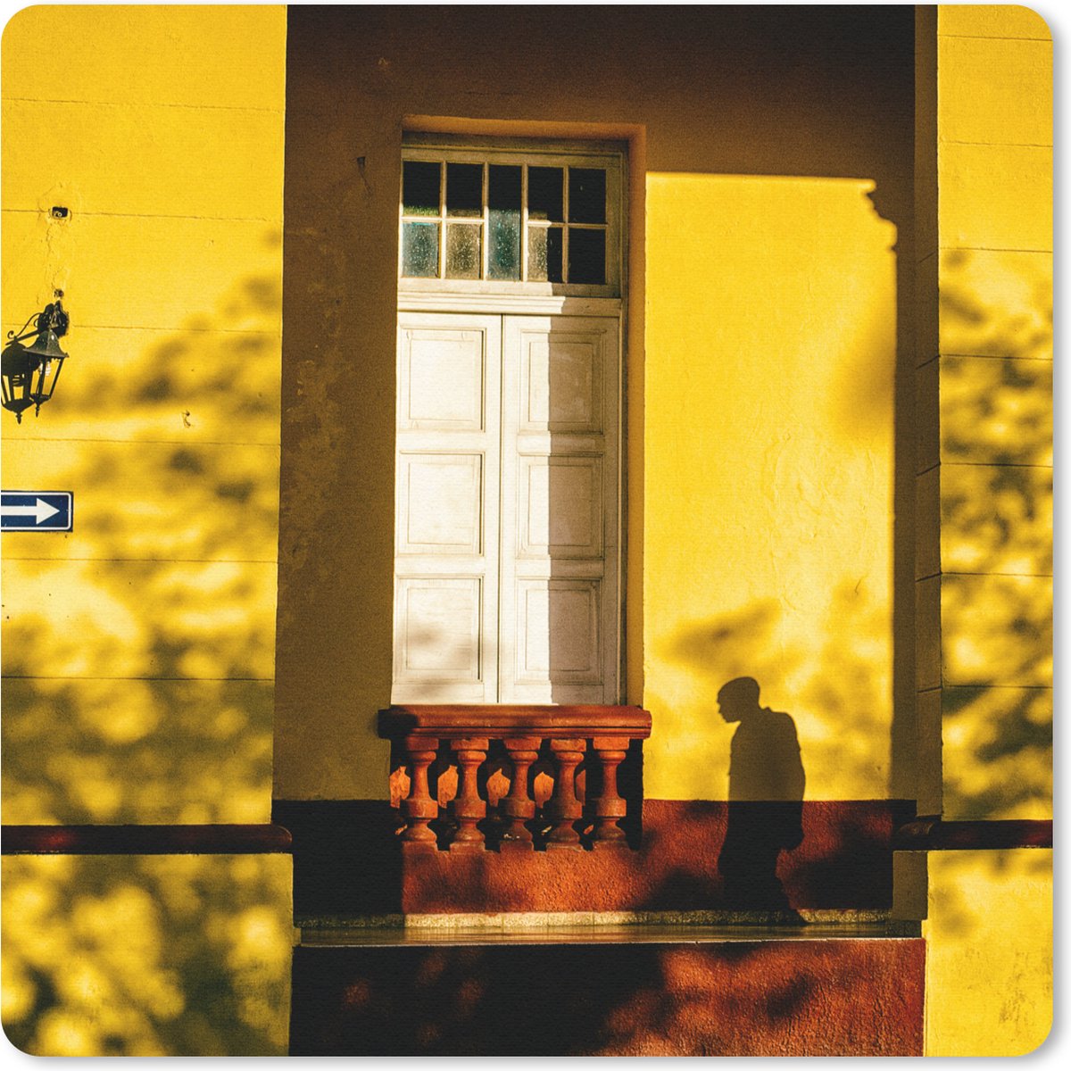 Muismat 20x20 cm - Mousepad Deur - Geel - Architectuur - Schaduw - Muismatten
