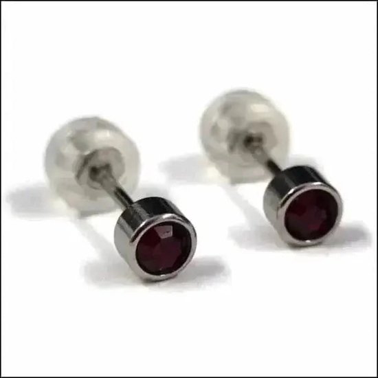 Aramat jewels ® - Zweerknopjes oorbellen 4mm rood chirurgisch staal