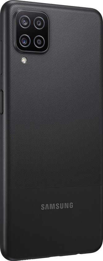 Zwarte Samsung Galaxy A12 met gestructureerde achterkant en vier camera's.