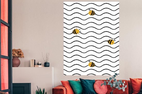 Patron enfant avec abeilles sur rayures noires ondulées 120x180 cm XXL / Groot format!