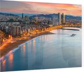De kustlijn van Barcelona bij zonsopgang - Foto op Plexiglas - 90 x 60 cm