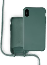 Coverzs Silicone case met koord - Telefoonhoesje met koord - Backcover hoesje met koord - touwtje - geschikt voor Apple iPhone X / Xs - donkergroen