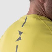Body & Fit Hero Motion T-Shirt - Sportshirt Heren - Fitness Top Mannen – Maat XL - Geel
