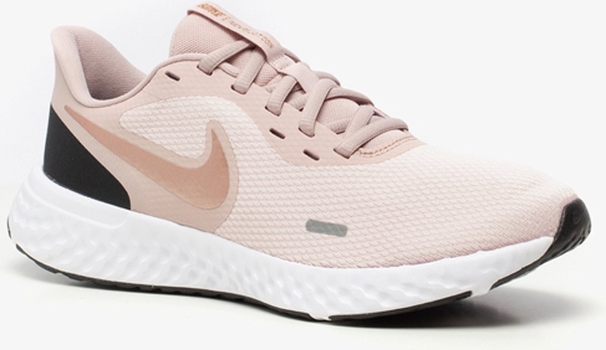 nike revolution 5 womens trainers