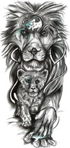 Tattoo protective lion - plaktattoo - tijdelijke tattoo - 21 cm x 11.4 cm (L x B)