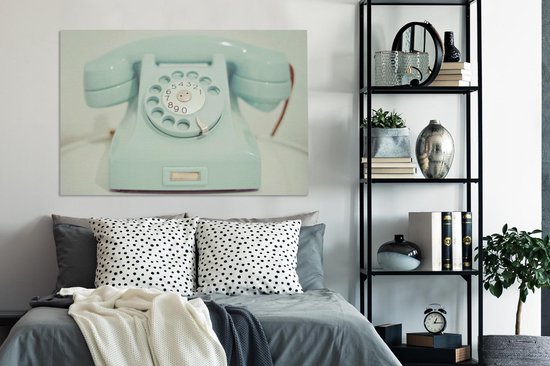 Un téléphone rétro vert 120x80 cm - Tirage photo sur toile (Décoration murale salon / chambre)