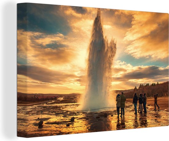 Geyser Strokkur en Islande 140x90 cm - Tirage photo sur toile (Décoration murale salon / chambre) / Phénomènes naturels Peintures sur toile