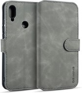 Voor Huawei Y6 (2019) DG.MING Retro Oil Side Horizontal Flip Case met houder & kaartsleuven & portemonnee (grijs)