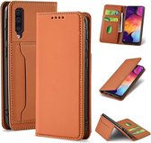 Voor Samsung Galaxy A50 Sterk magnetisme Vloeibaar gevoel Horizontaal Flip lederen tas met houder & kaartsleuven & portemonnee (bruin)