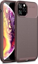 Carbon Fiber Texture Shockproof TPU Case voor iPhone 11 Pro Max (bruin)