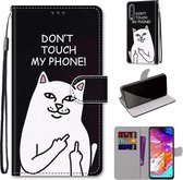 Voor Samsung Galaxy A70 Gekleurde Tekening Cross Textuur Horizontale Flip PU Lederen Case met Houder & Kaartsleuven & Portemonnee & Lanyard (Middelvinger Witte Kat)