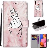 Voor Samsung Galaxy A20s Gekleurde Tekening Cross Textuur Horizontale Flip PU Lederen Case met Houder & Kaartsleuven & Portemonnee & Lanyard (Pink Hands Than Hearts)