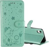 Voor iPhone XR Cat Bee Embossing Pattern Schokbestendige horizontale flip lederen tas met houder & kaartsleuven & portemonnee (groen)