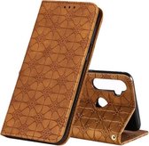 Voor OPPO Realme 5 / C3 / 6i Lucky Flowers Embossing Patroon Magnetische Horizontale Flip Leren Case met Houder & Kaartsleuven (Geel Bruin)