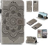 Voor Google Pixel 5 XL Mandala Embossing Pattern Horizontale Flip PU lederen tas met houder & kaartsleuven & Walle & Lanyard (grijs)