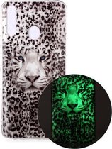 Voor Samsung Galaxy A20s Lichtgevende TPU zachte beschermhoes (Leopard Tiger)