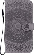 Apple iPhone 11 Pro Hoesje - Mobigear - Mandala Serie - Kunstlederen Bookcase - Grijs - Hoesje Geschikt Voor Apple iPhone 11 Pro