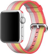 Mobigear Striped Nylon Bandje Geschikt voor Apple Watch Series 7 (45 mm) - Rood