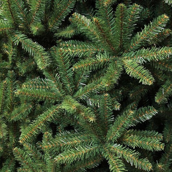 Triumph Kerstboom Matterhorn 2025 Lia Deerdre