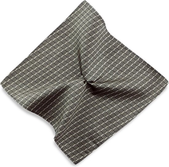 We Love Ties - Pochet Dressed - Square