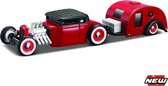 Maisto FORD MODEL A 1929+TRAVELER TRAILER TOW&GO rood/zwart schaalmodel 1:64