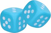 2x Grote foam dobbelsteen/dobbelstenen blauw 12 cm - Dobbelspellen - Spelletjes met dobbelstenen