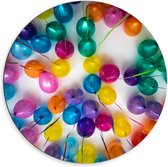 Dibond Wandcirkel - Gekleurde Ballonnen aan het Plafond - 60x60cm Foto op Aluminium Wandcirkel (met ophangsysteem)