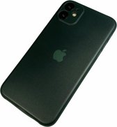Apple iPhone 11 - Ultra dun transparant hard hoesje Liv groen - Geschikt voor