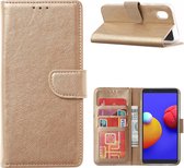 Hoesje Geschikt Voor Samsung Galaxy A01 Core Hoesje book case met Pasjeshouder - Goud