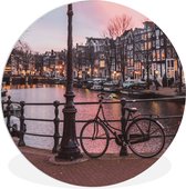 WallCircle - Wandcirkel ⌀ 60 - Amsterdam in de schemering - Ronde schilderijen woonkamer - Wandbord rond - Muurdecoratie cirkel - Kamer decoratie binnen - Wanddecoratie muurcirkel - Woonaccessoires