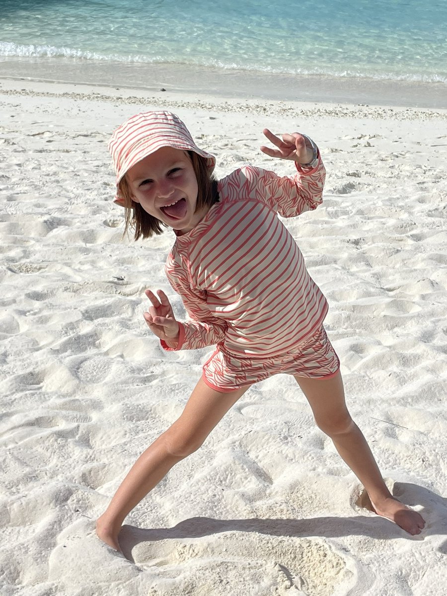 Ducksday - zwembroek - UV - ondo - oranje - 9 - 10jaar - valt klein — afbeelding 4